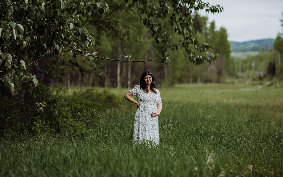 Sew Bright Maternity Photos - Ashlee Nadine Photography