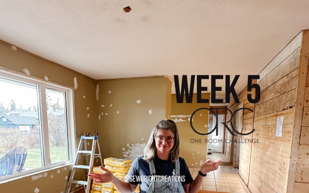 DIY Hallway renovation | How to fix a popcorn ceiling | How to add popcorn to ceiling | 1960s Hallway Renovation