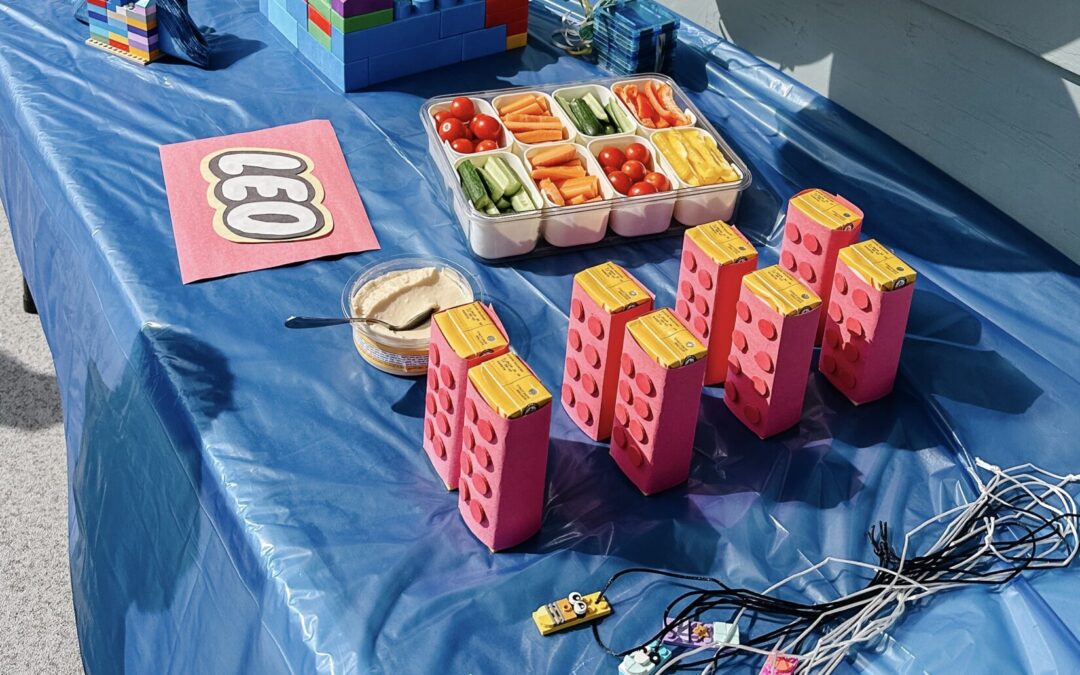 DIY Lego themed Birthday Party | How to plan a lego party | DIY Lego birthday Decorations on a budget | So Bright Home